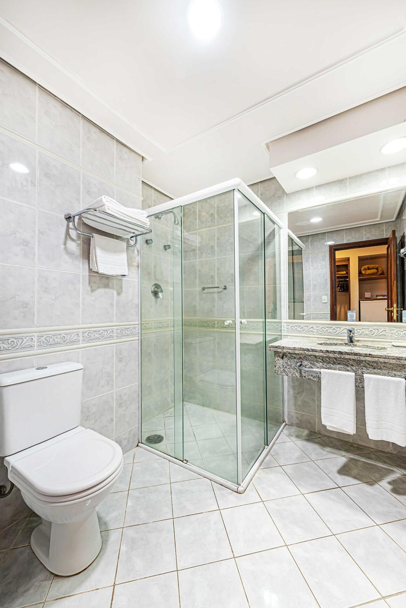 Triple Room,1652746682:JPEG